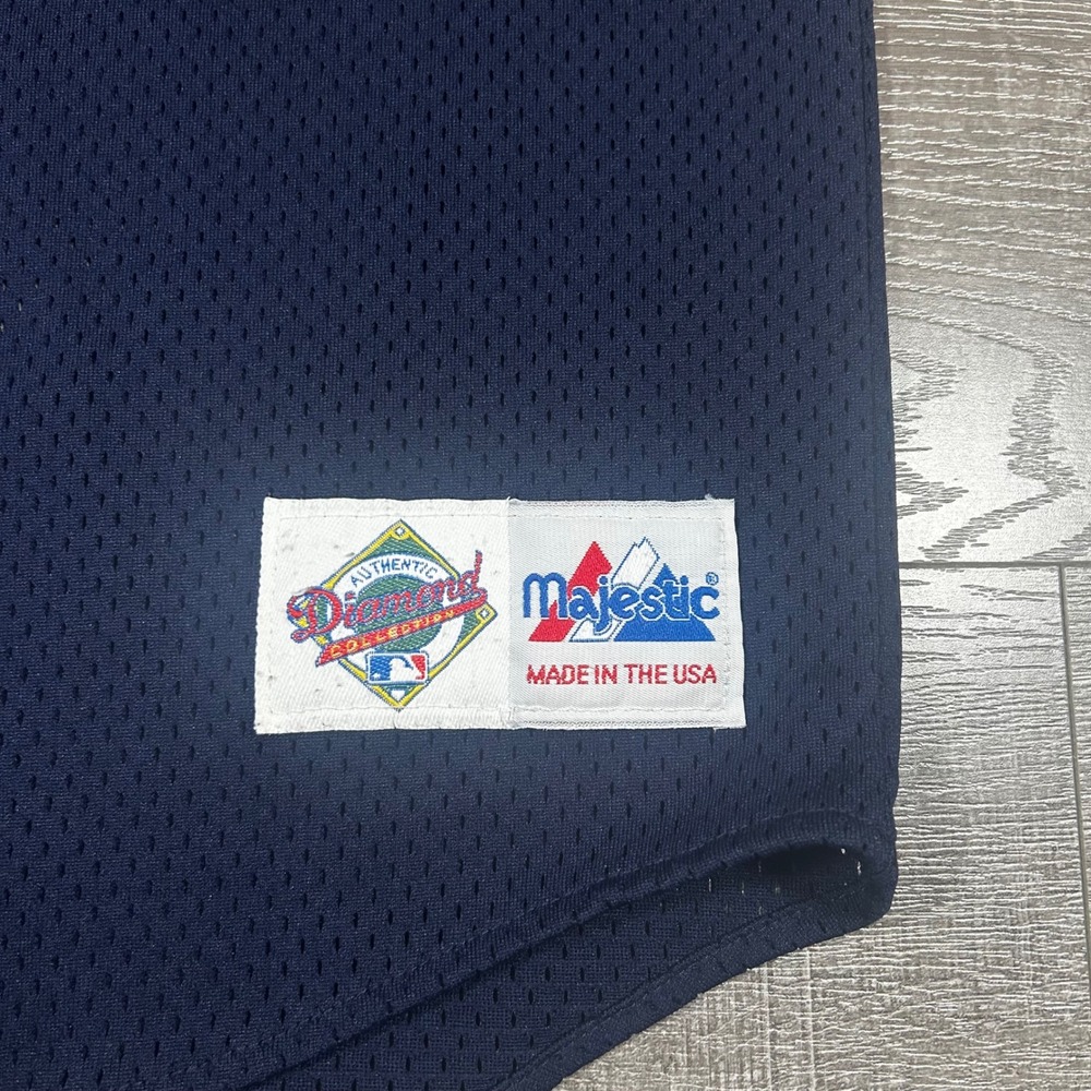 Majestic Cleveland Indians Baseball Jersey Chief Wahoo Embroidered Navy Blue L - Picture 2 of 9